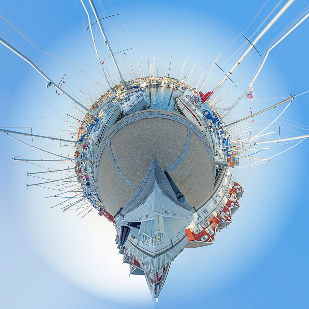 2014-08-01-Pano-LittlePlanet-10-images_1000x1000